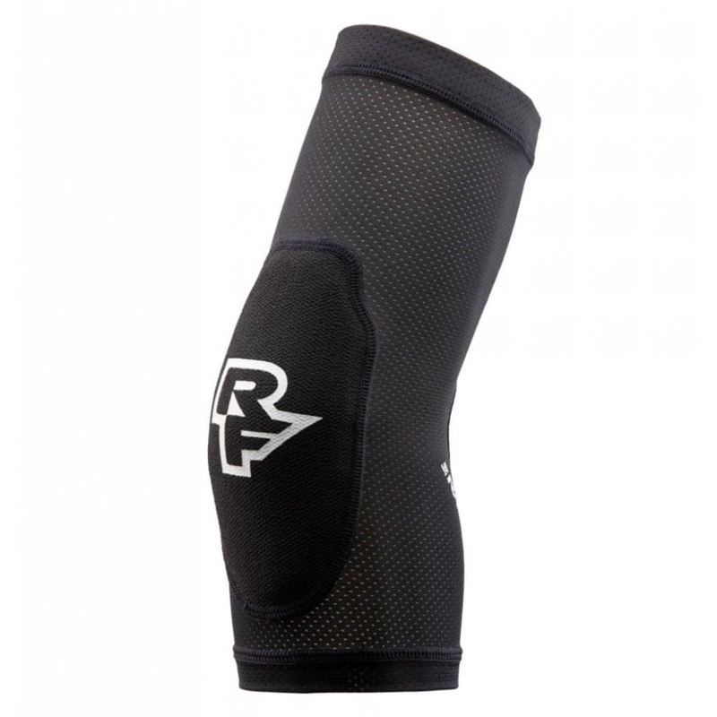 Race Face Charge Elbow Guard Stealth Stealth M