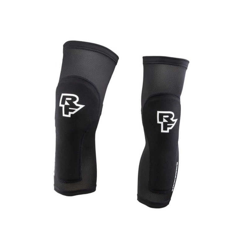 Race Face Charge Knee Guard Stealth Stealth XS