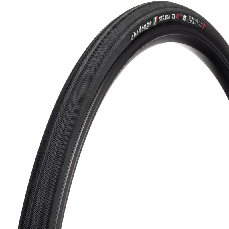 Challenge Strada Race Vulcanised Tubeless Ready Tyre Black 700x25