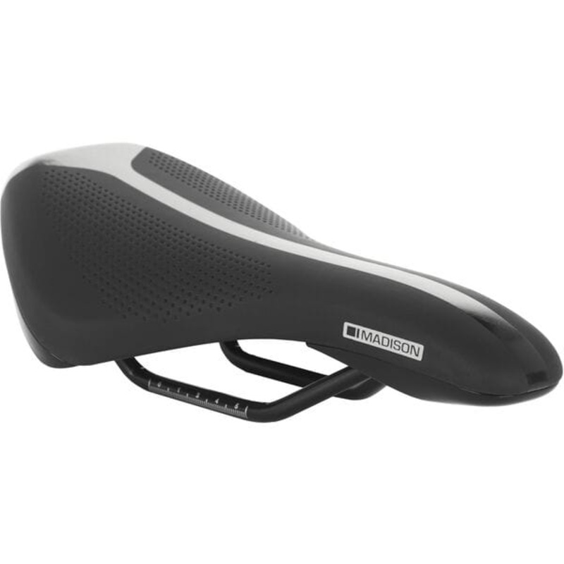 Madison Roam Junior Saddle Black 135mm x 245mm