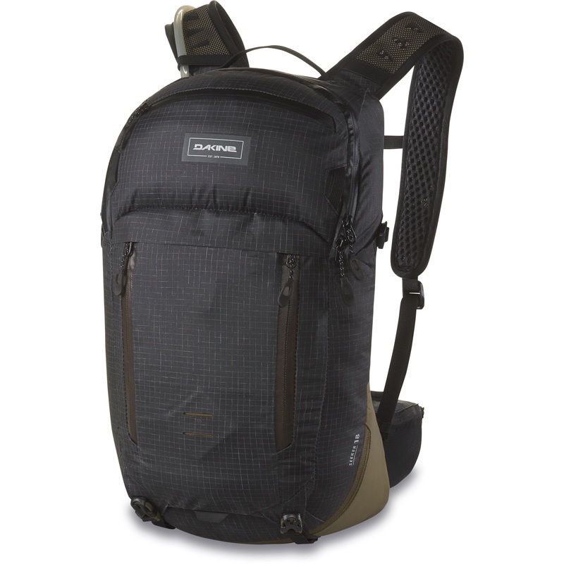 Dakine Seeker 18L Hydration Pack Black / Moss