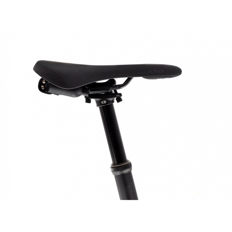 Fizik Terra Alpaca X5 Saddle + Tool Kit Black 145mm