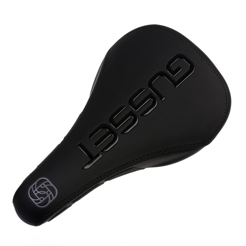 Gusset S2 DJ Saddle Black 234x132