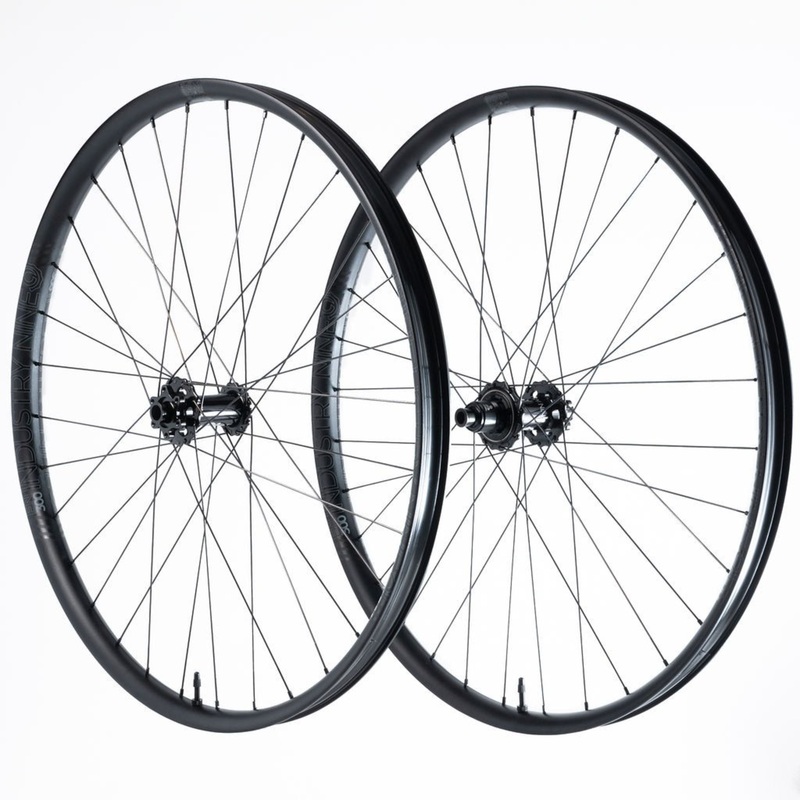 Industry Nine Hydra2 Enduro S Wheelset Black 29 15x110 - 12x148 Shimano HG