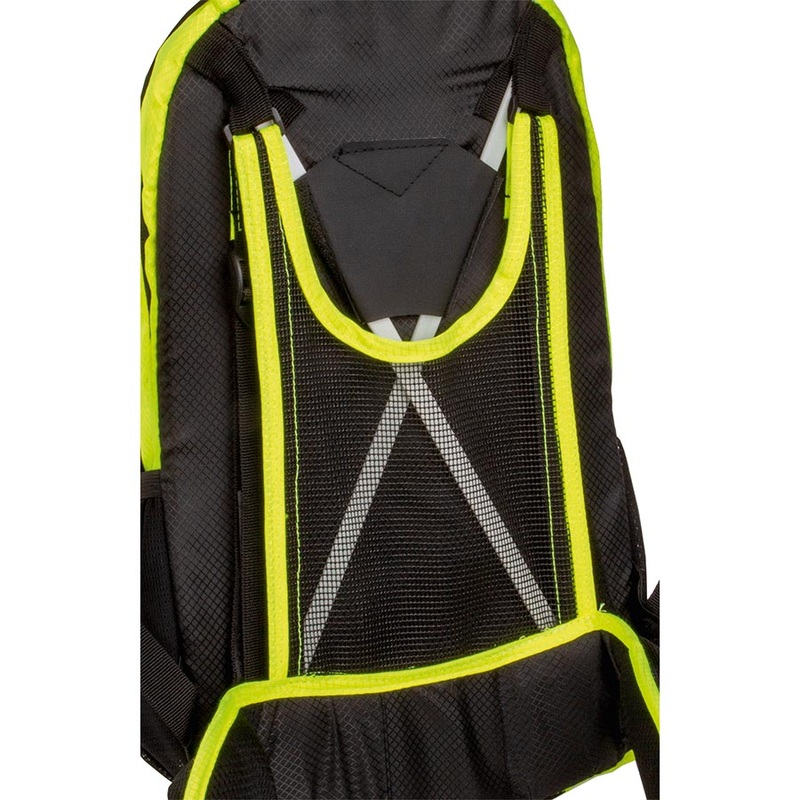 M-Wave Rough Ride 15L Hydration Bag Volume: 15L Bladder: No Yellow