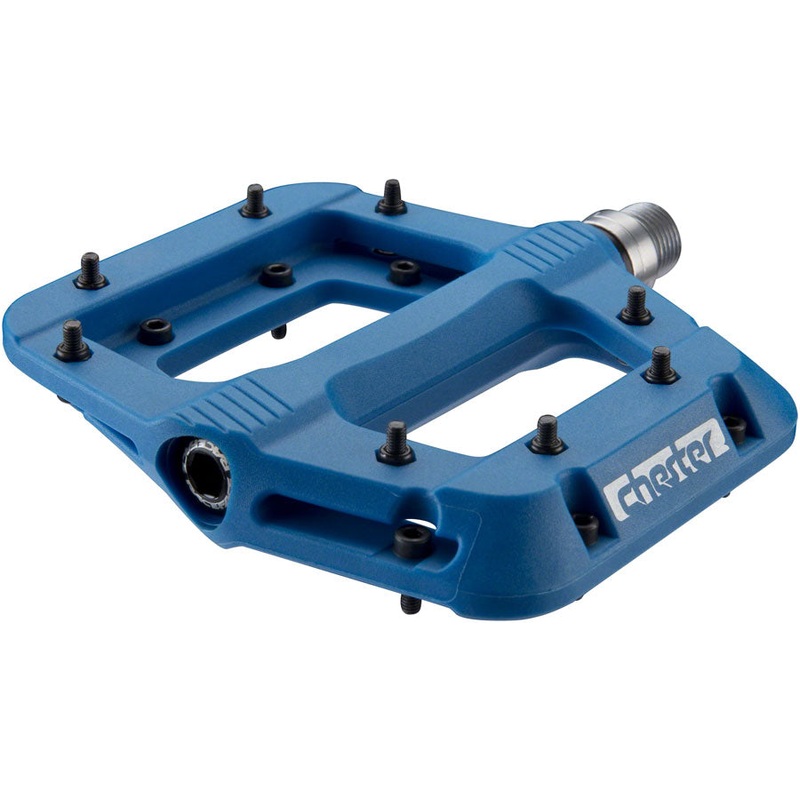 RaceFace Chester Pedals - Platform Composite 9/16"Blue Replaceable Pins