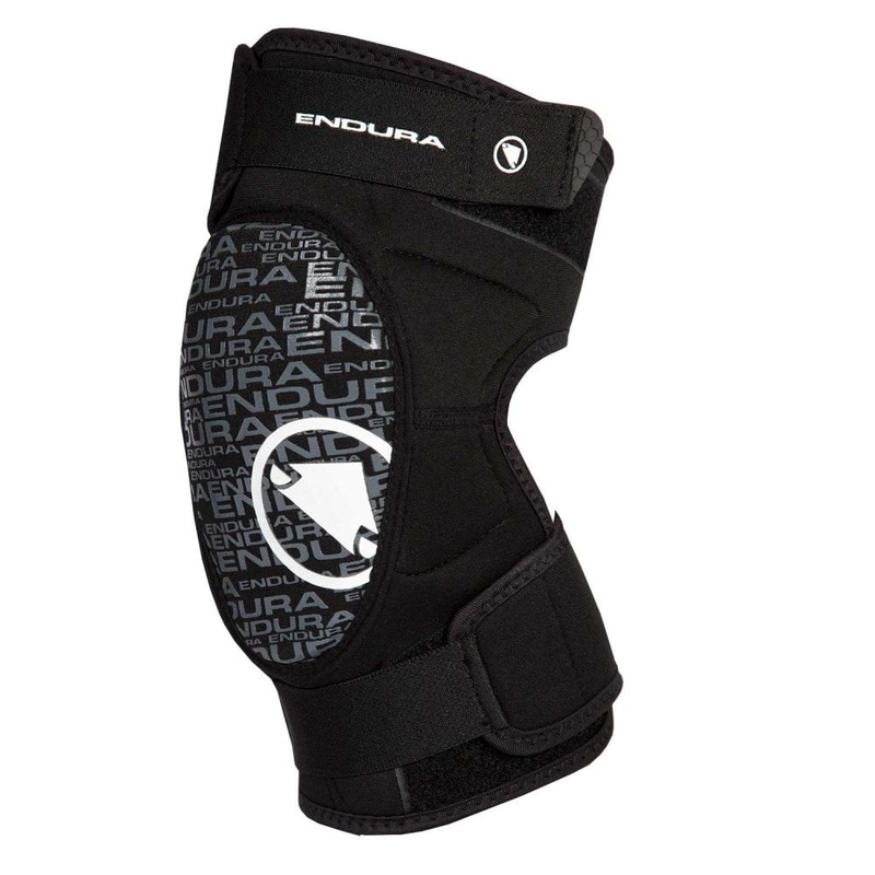 Endura SingleTrack Youth Knee Pads Black 9-10yrs