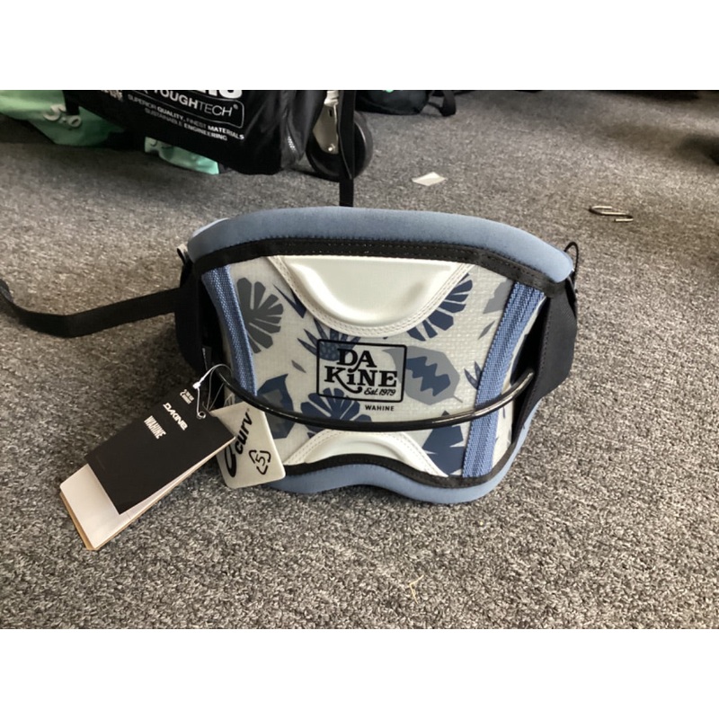 M Dakine Wahine Kite Harness, 2022 A+ Condition M A+ Dakine