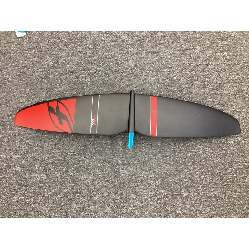 900 F-One Levo,  B+ Condition 900 B+ F-One
