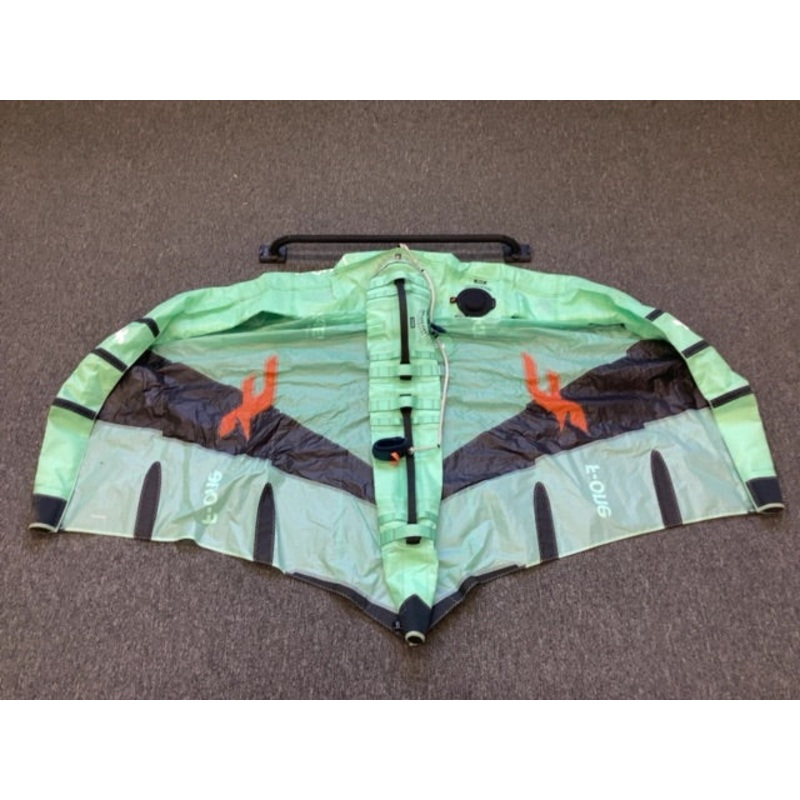 2.0m2 F-One Strike V4,   Condition 2.0m2 F-One