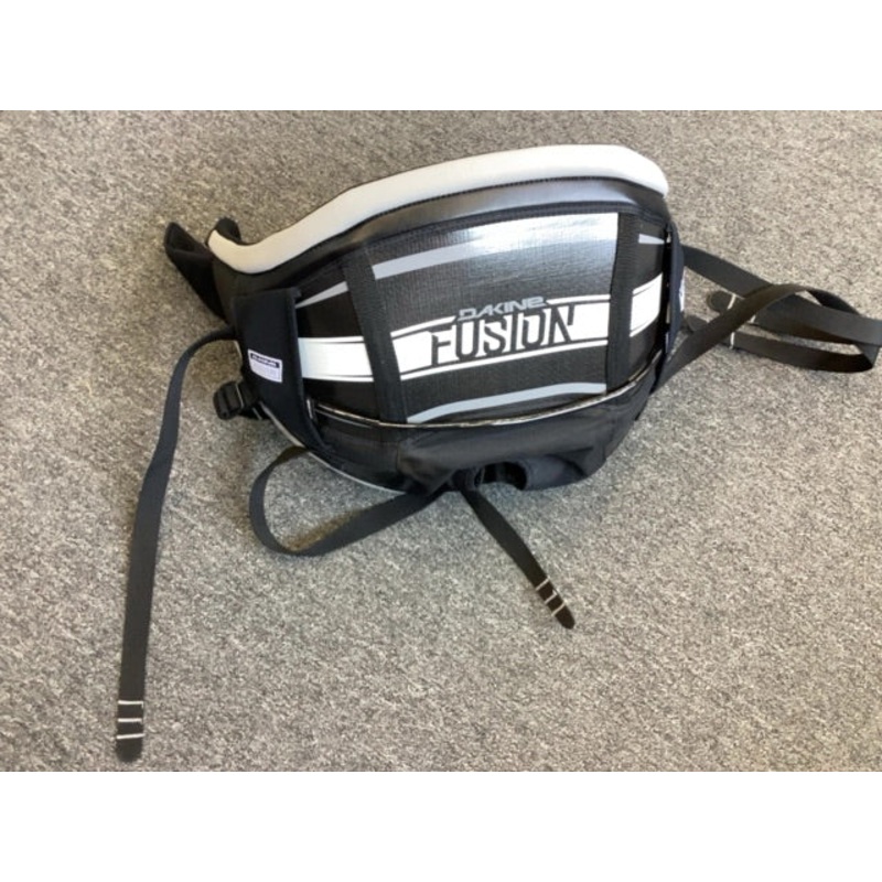M Dakine Fusion Seat Harness,  A- Condition M A- Dakine
